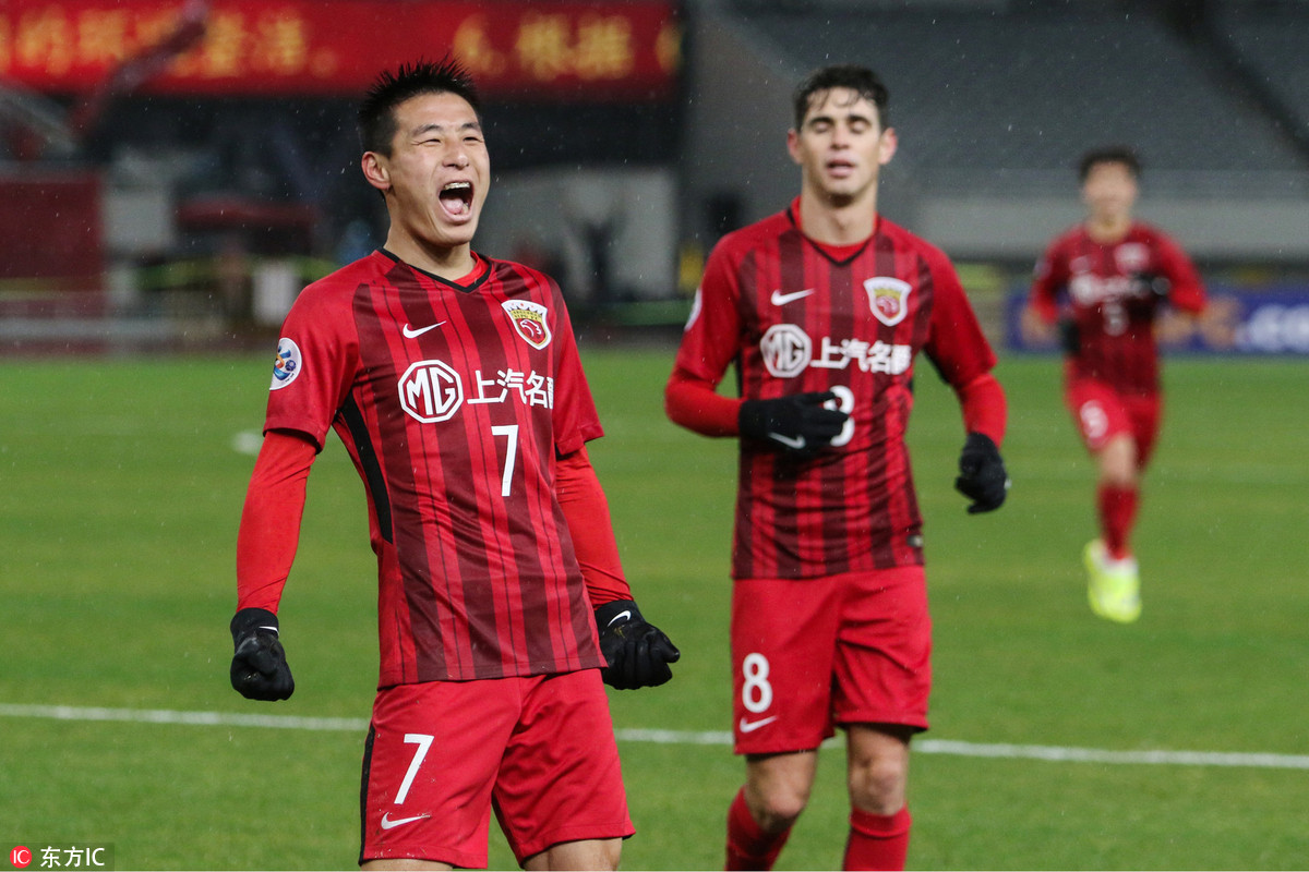 亚冠今晚走向成谜；纽约尼克斯豪取连胜；引发热议；训练强度明显提升(上海申花亚冠主场2连胜)