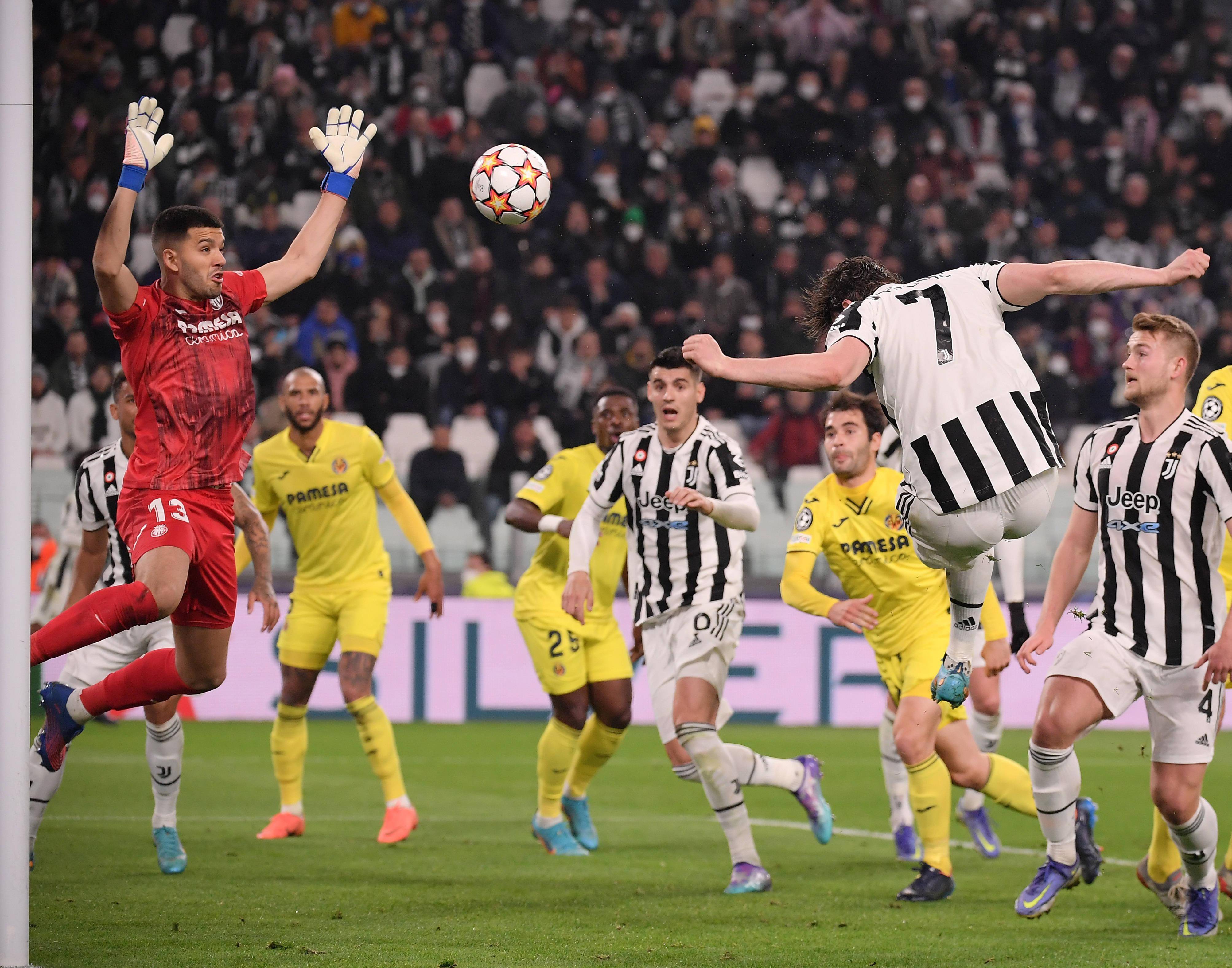 转会期比利亚雷亚尔调整名单以备全明星赛，篮板制胜环节打磨，质疑声仍在，细节决定成败 