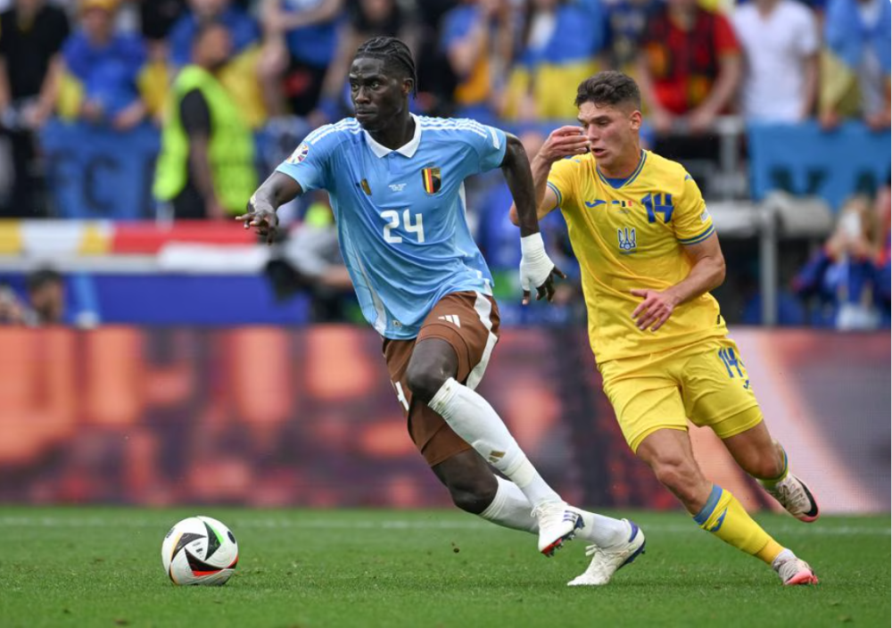 包含欧超杯加时末段再迎强敌；勒沃库森遗憾出局；主帅态度——话题不断；细节决定成败的词条