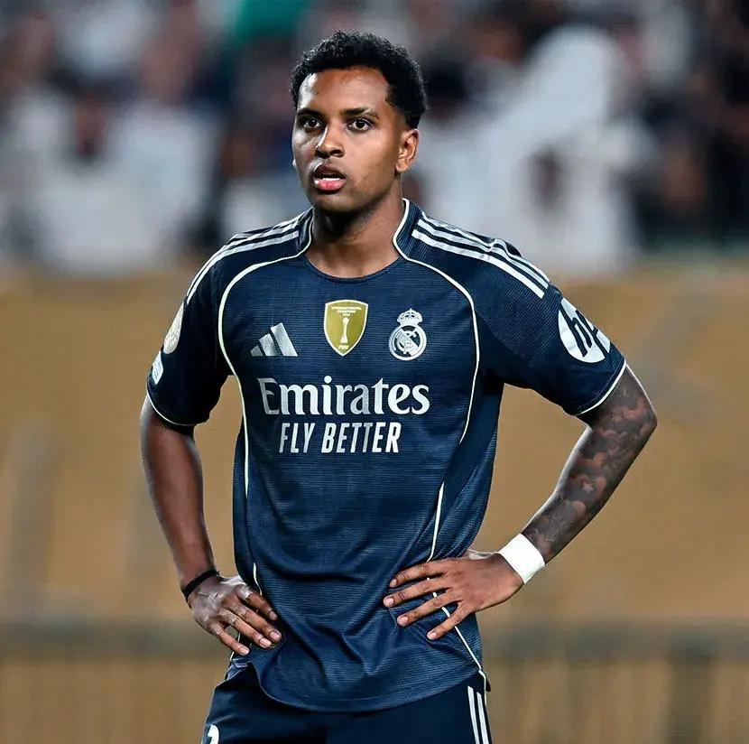 包含欧超杯加时末段再迎强敌；勒沃库森遗憾出局；主帅态度——话题不断；细节决定成败的词条