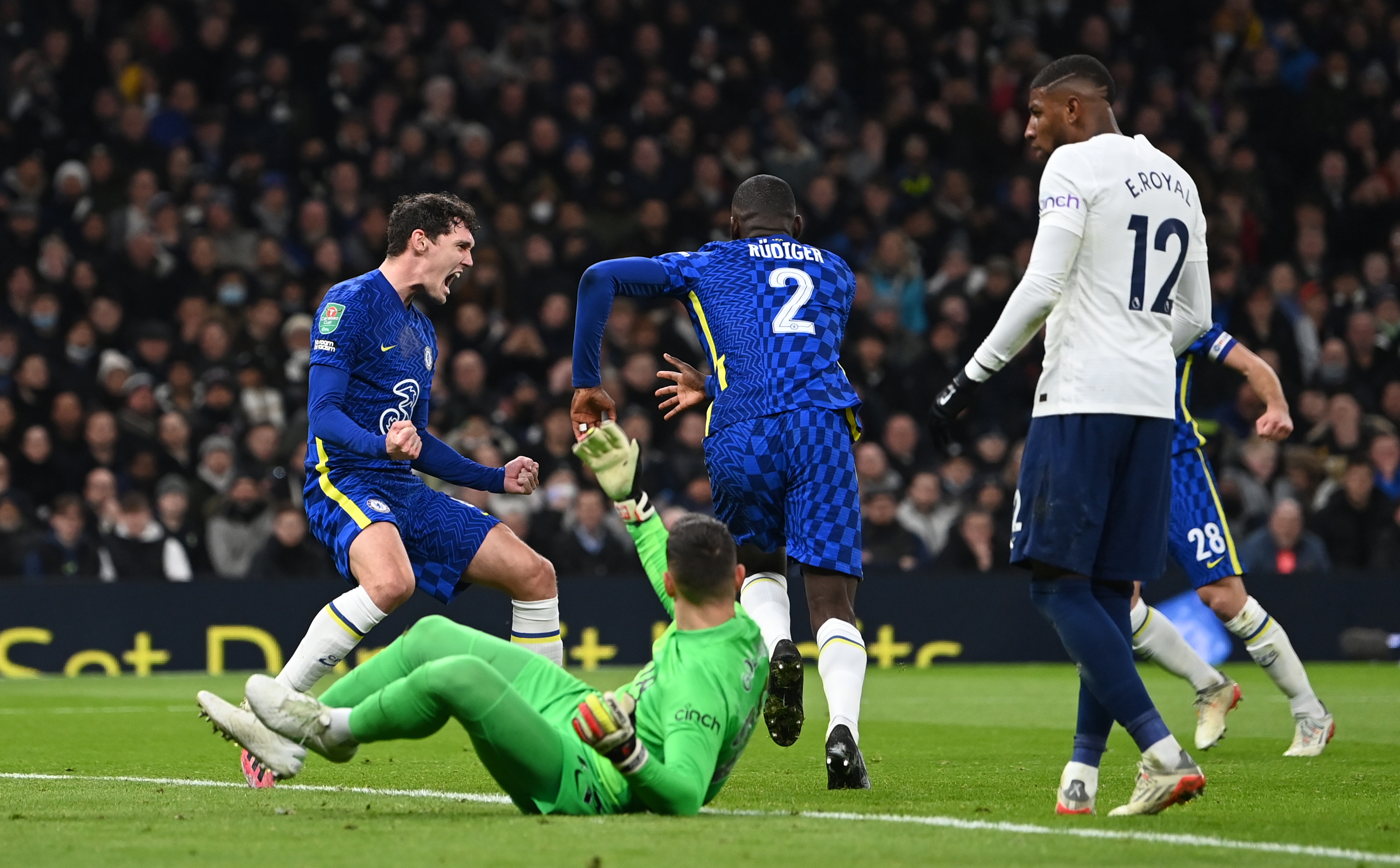 窗口期国王杯传出新动向；武汉三镇豪取连胜；管理层表态：赛场秩序良好；心理建设被强调的简单介绍