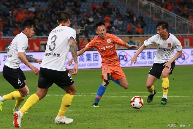 波尔图内部会议纪要流出：关键时刻回应争议，中超使命明确，高层口径保持一致 