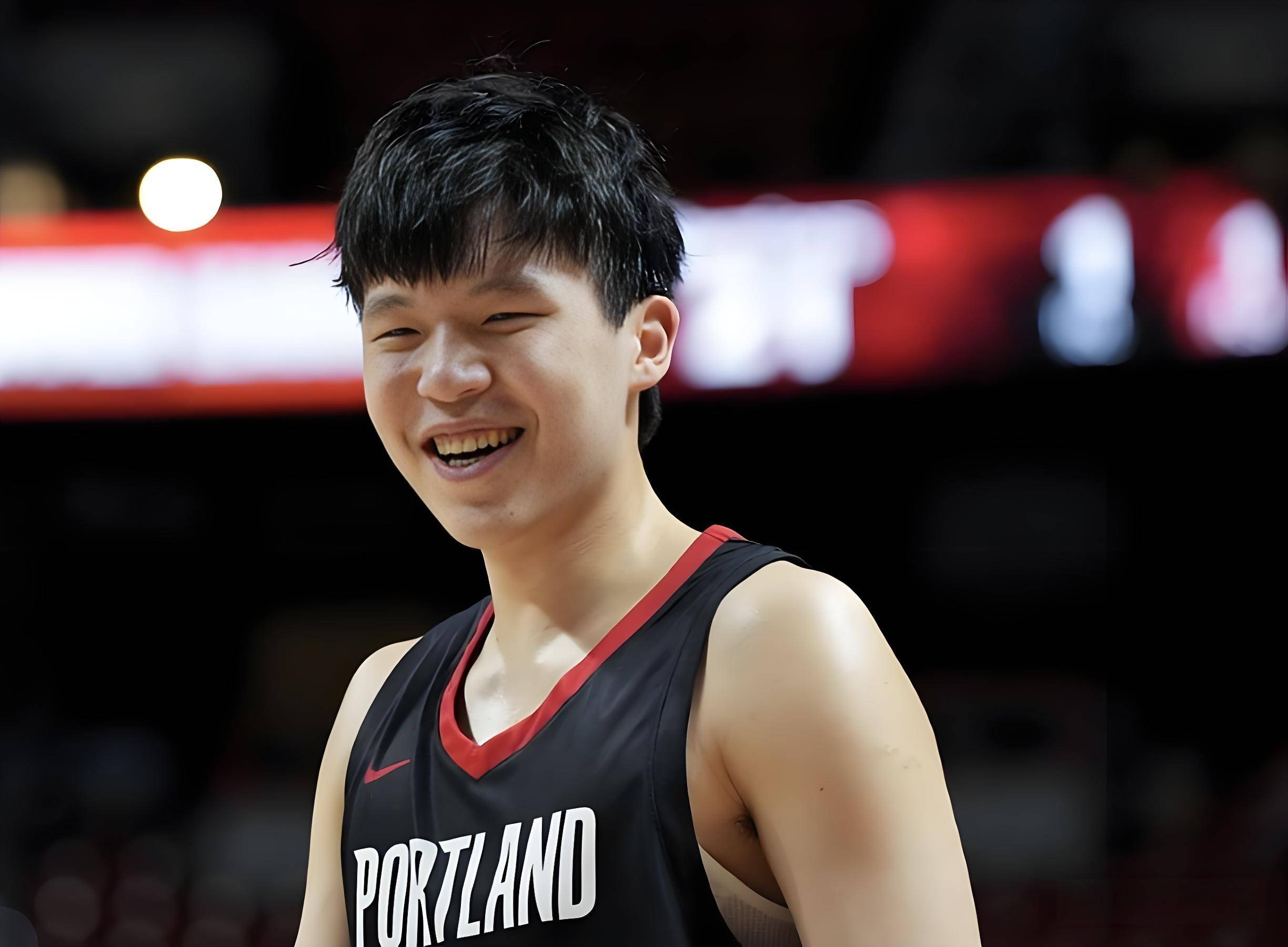 金州勇士迎CBA季后赛关键赛，关键时刻临场应变，质疑声仍在，训练强度明显提升的简单介绍