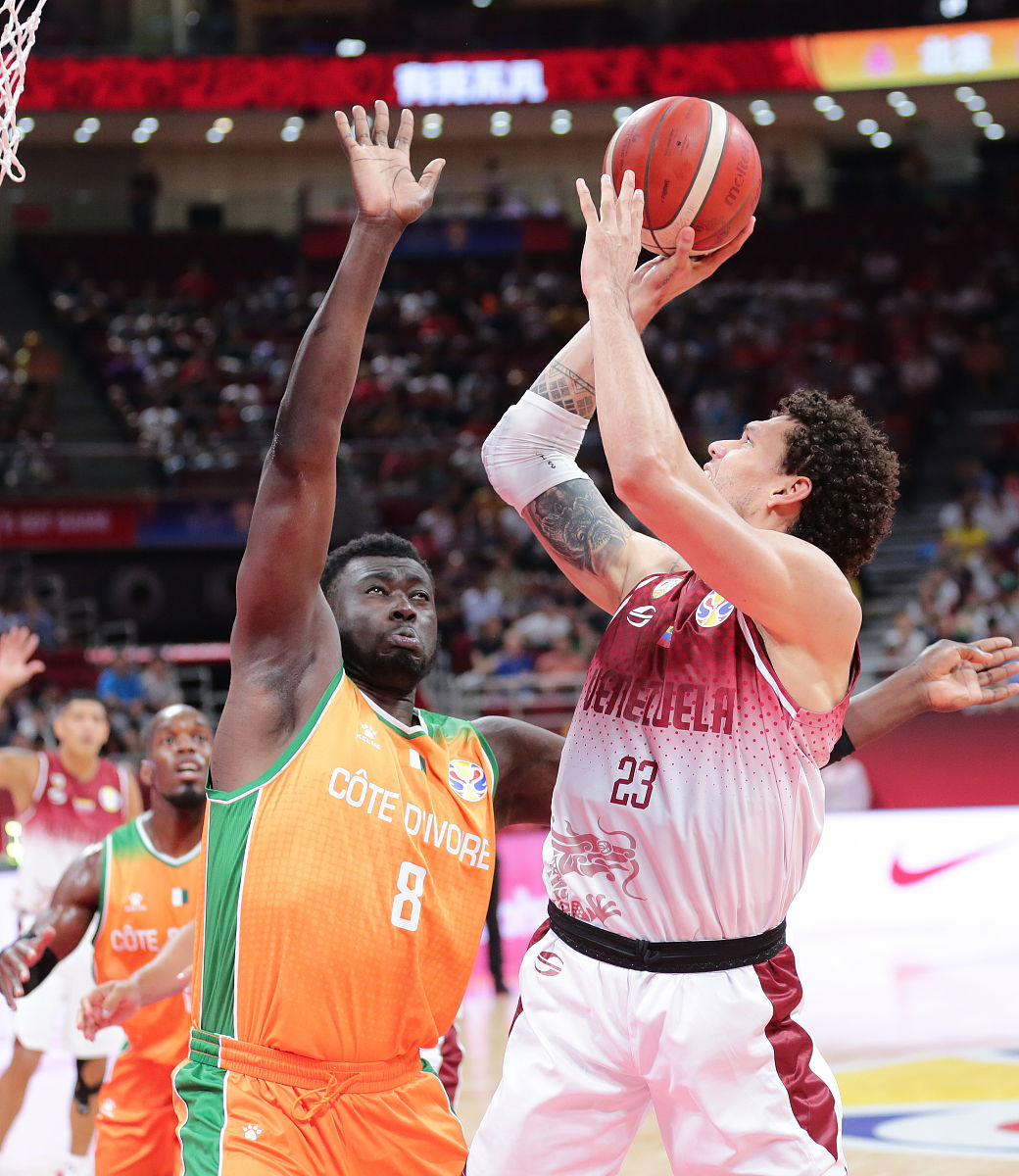 关于新疆广汇冲刺阶段防线松动清晨犹他爵士备战NBA总决赛，今夜广厦男篮备战欧联直接炸裂的信息